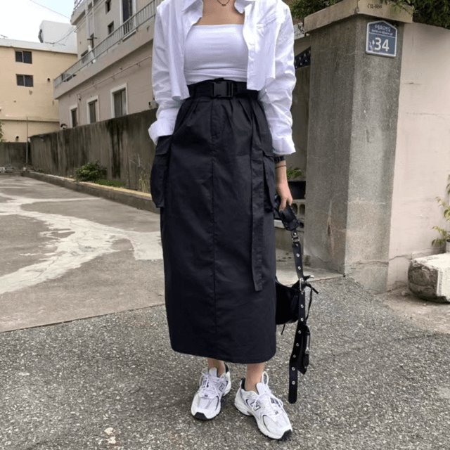 骨格ウェーブカーゴスカート