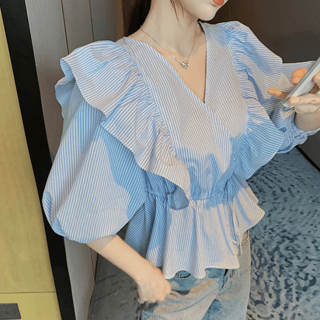骨格ウェーブカシュクールフリルスリーブストライプトップス
