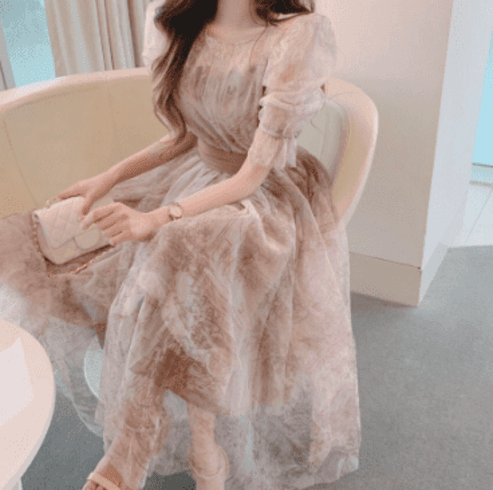 骨格ウェーブ服シアーフレアワンピース
