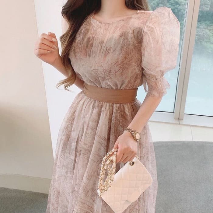 骨格ウェーブ服シアーフレアワンピース