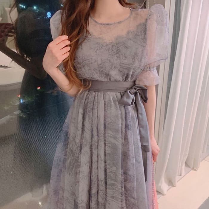 骨格ウェーブ服シアーフレアワンピース
