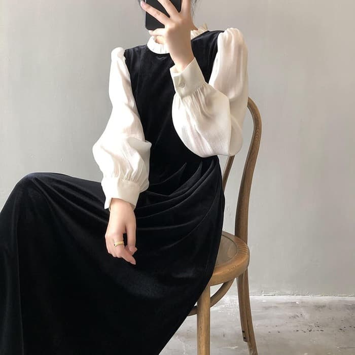 骨格ウェーブ服フリルネックベロアワンピース
