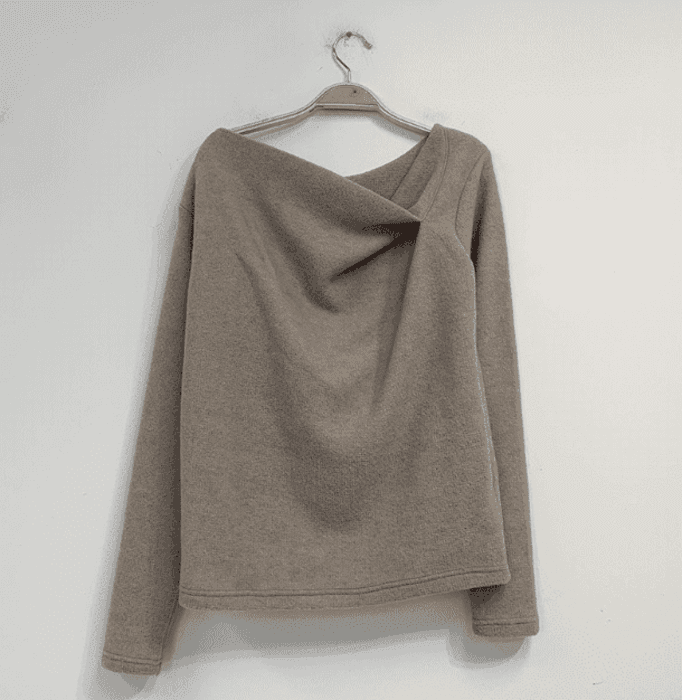 骨格ウェーブ服アシンメトリニットトップス