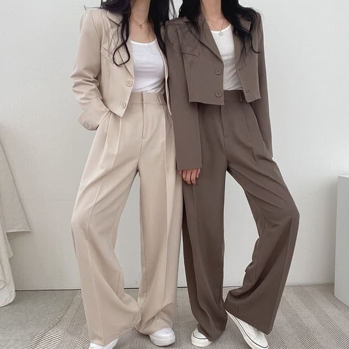 骨格ウェーブ服ベーシックセットアップ