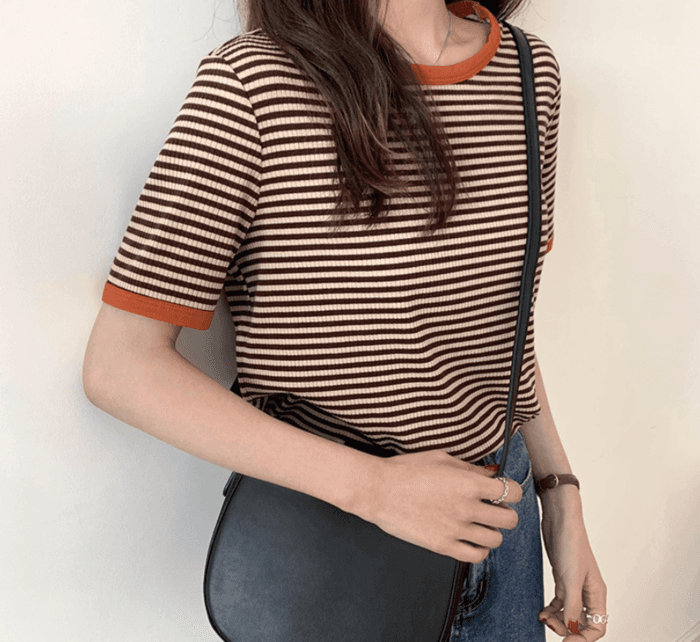 骨格ウェーブ服ラウンドネックボーダーTシャツトップス