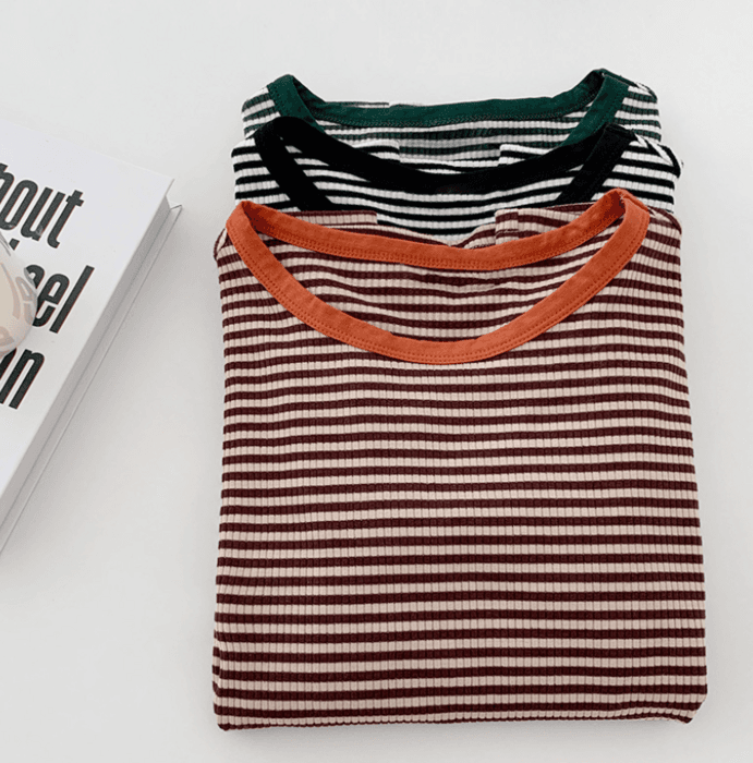 骨格ウェーブ服ラウンドネックボーダーTシャツトップス