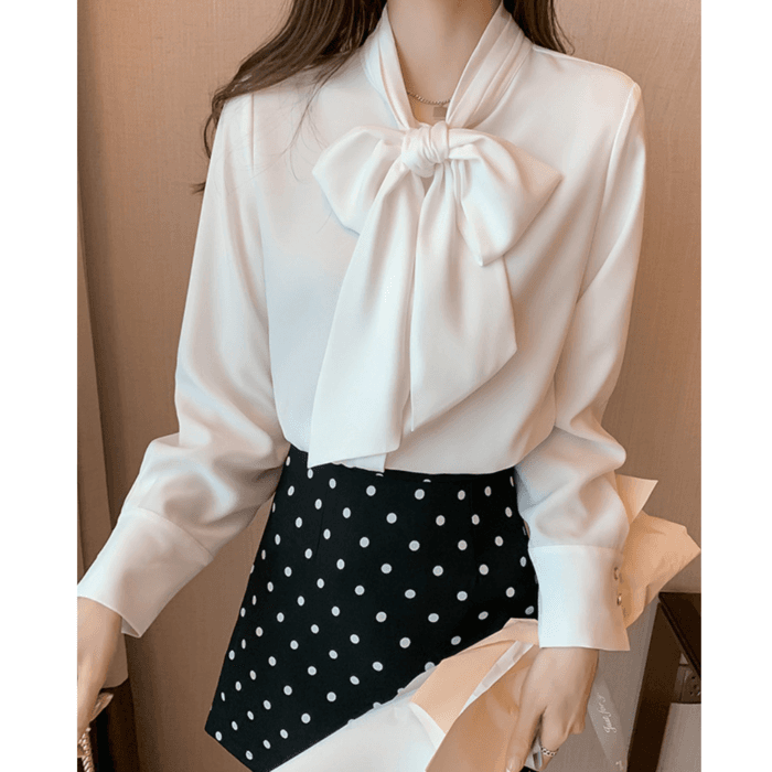 骨格ウェーブ服カラーボウタイブラウス