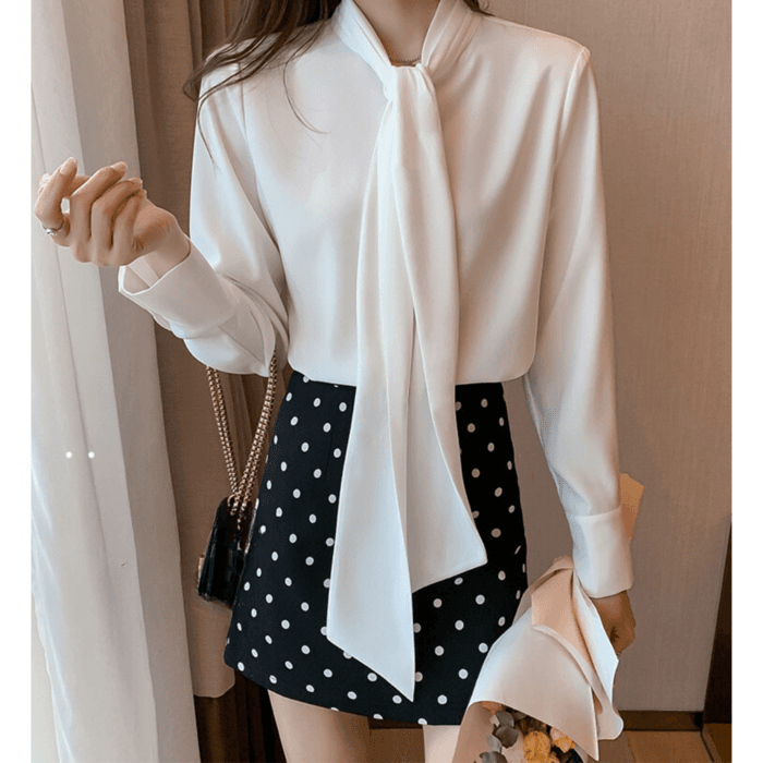 骨格ウェーブ服カラーボウタイブラウス