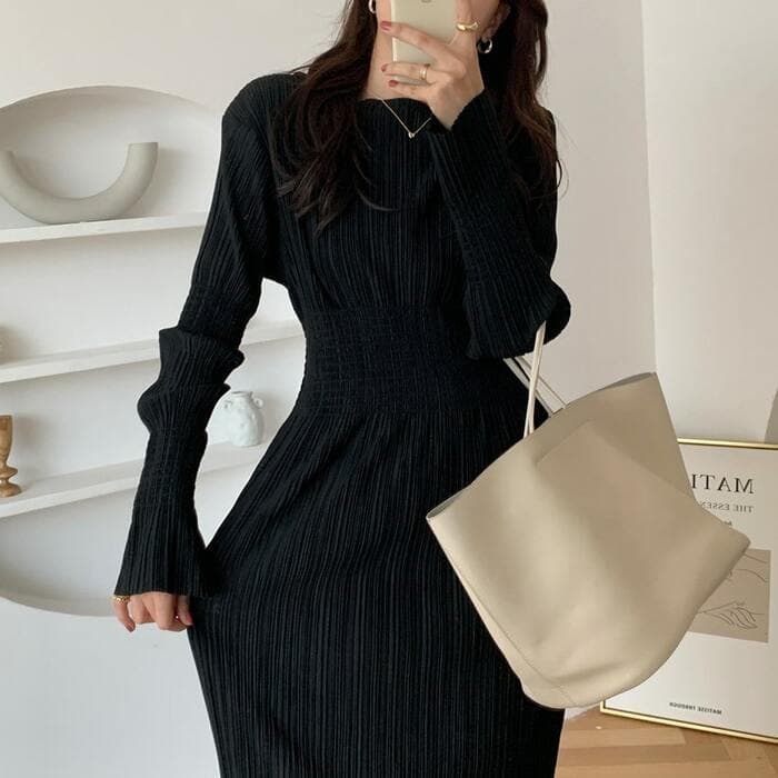 骨格ウェーブ服 ウエストマークラインワンピース