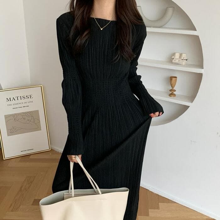 骨格ウェーブ服 ウエストマークラインワンピース