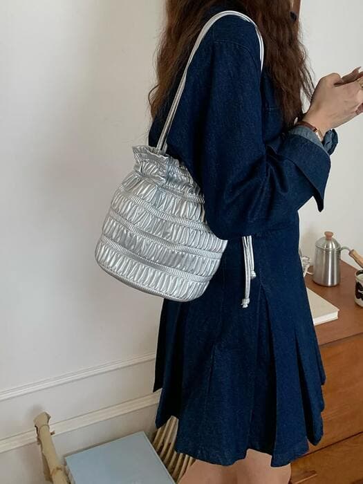 骨格ウェーブシャーリングショルダーバック