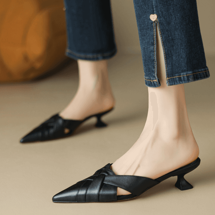 骨格ウェーブミュールパンプス