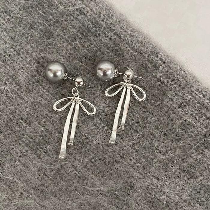 骨格ウェーブ2wayリボンキャッチグレーパールピアス