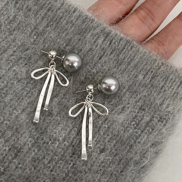 骨格ウェーブ2wayリボンキャッチグレーパールピアス