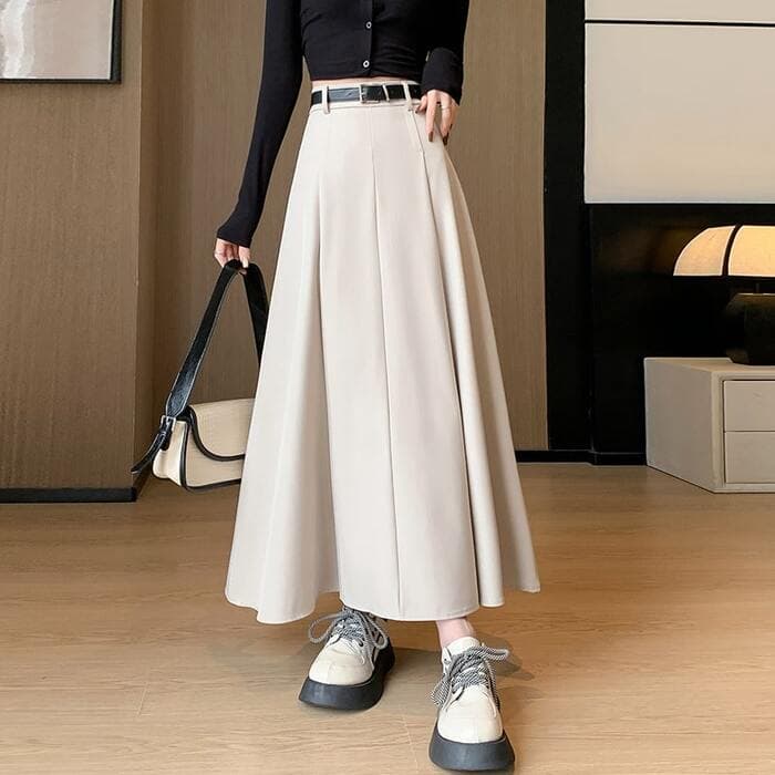 骨格ウェーブベルト付きプリーツロングフレアスカート