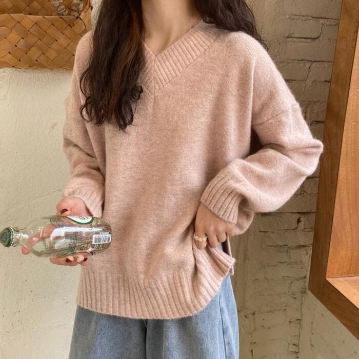 骨格ウェーブVネックセーター