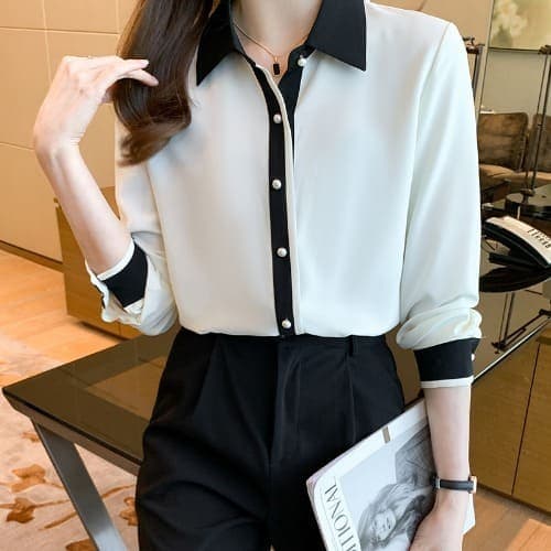 骨格ウェーブ服配色ブラウストップス