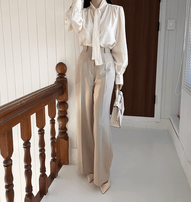 骨格ウェーブ服ハイウエストセミフレアパンツ