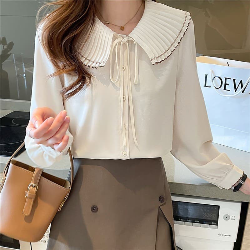 骨格ウェーブ服ビックカラーフリルトップス