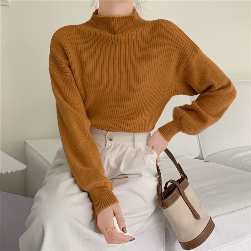 いかり肩の骨格ウェーブの方に似合う服11選!