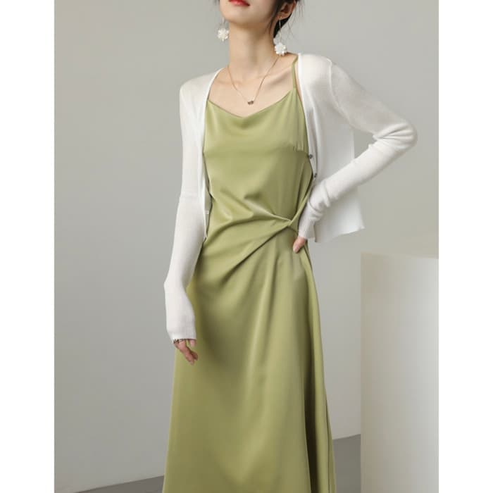 骨格ウェーブ服ウエストマークキャミワンピース