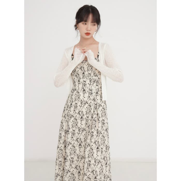 骨格ウェーブ服花柄フレアキャミワンピース