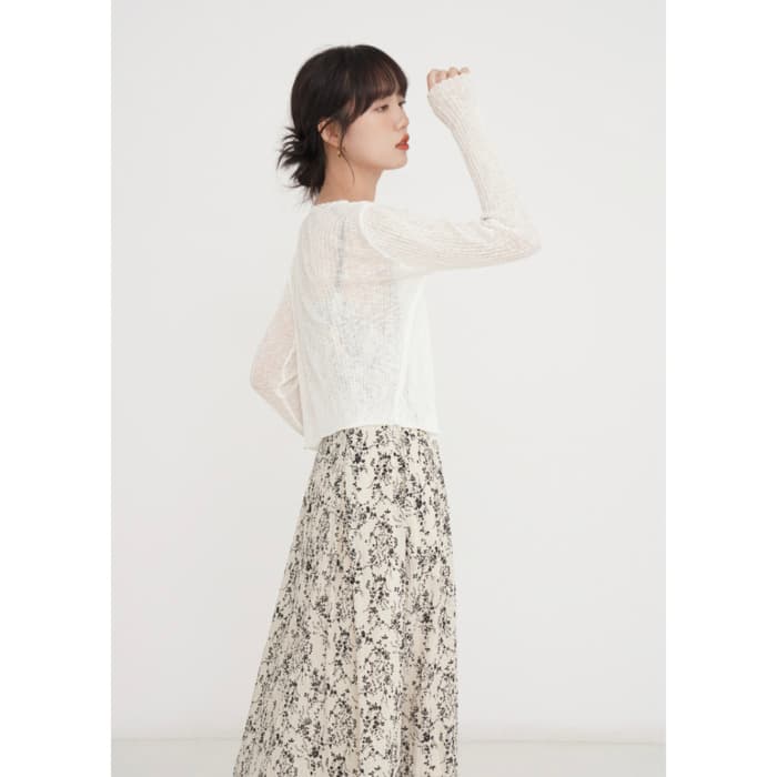 骨格ウェーブ服花柄フレアキャミワンピース
