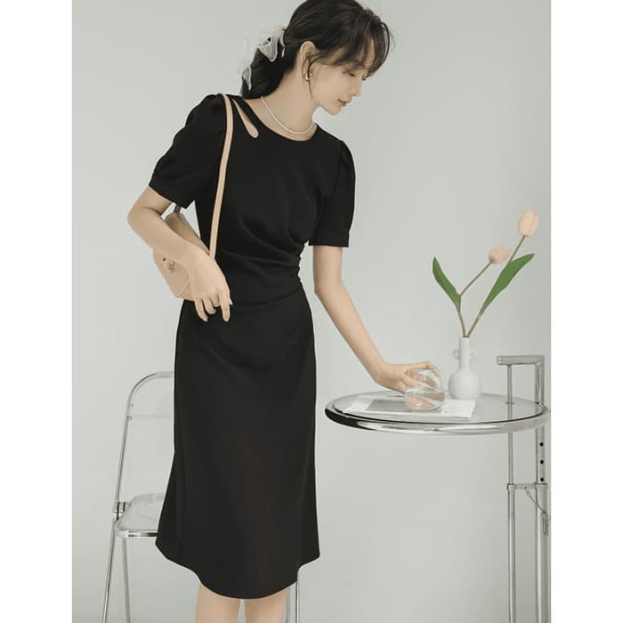 骨格ウェーブ服タックロングタイトワンピース